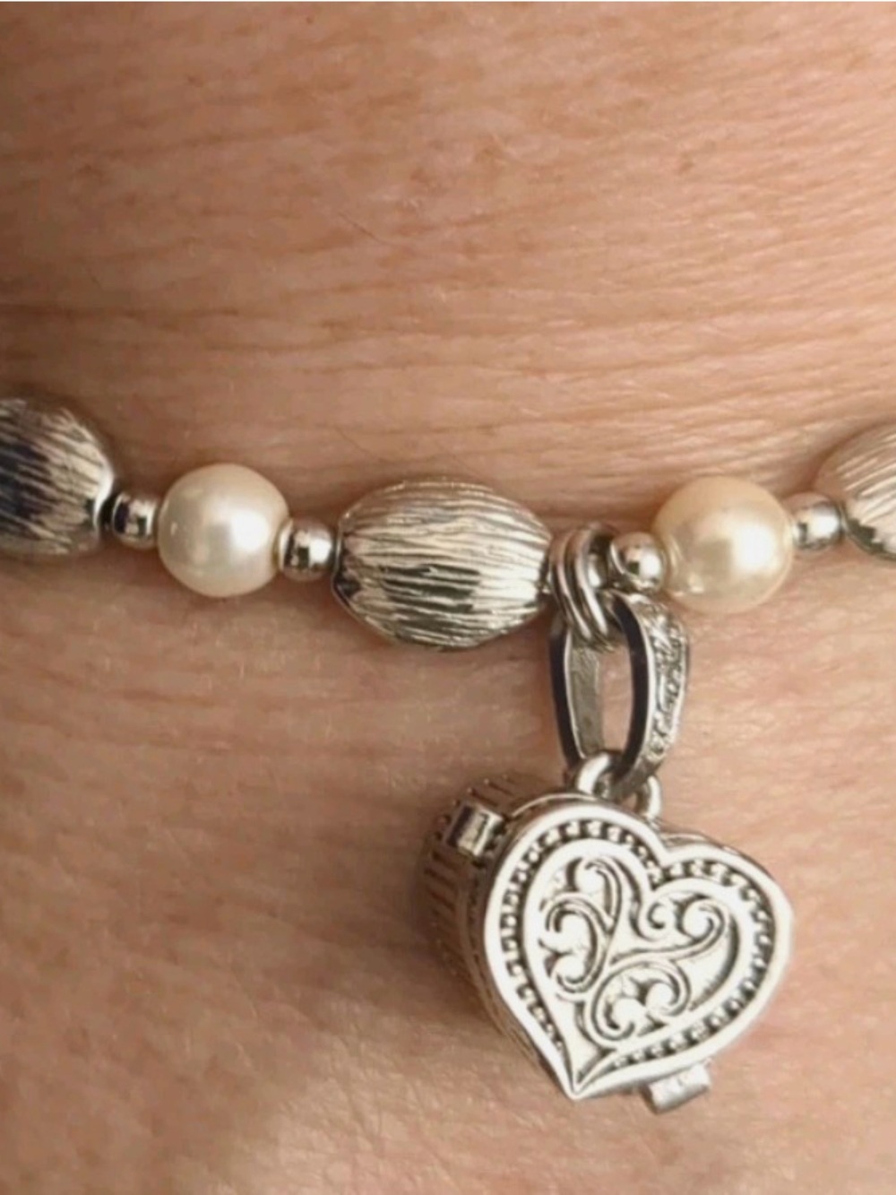 Sterling Silver Heart Locket Bracelet with Cream Pearls